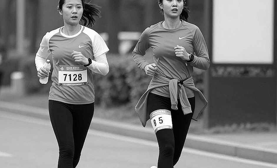 VM Nghệ An 2026: Cuộc đua 42km và mật mã cơ thể trên Đại lộ Vinh - Cửa Lò