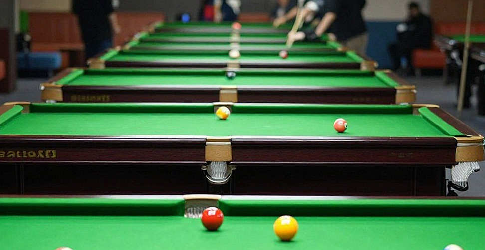 Two Deciders in Leicester: Crowley's Blind Spot and Gao Yang's Overlooked Signal Two Deciders in Leicester: Crowley's Blind Spot and Gao Yang's Overlooked Signal