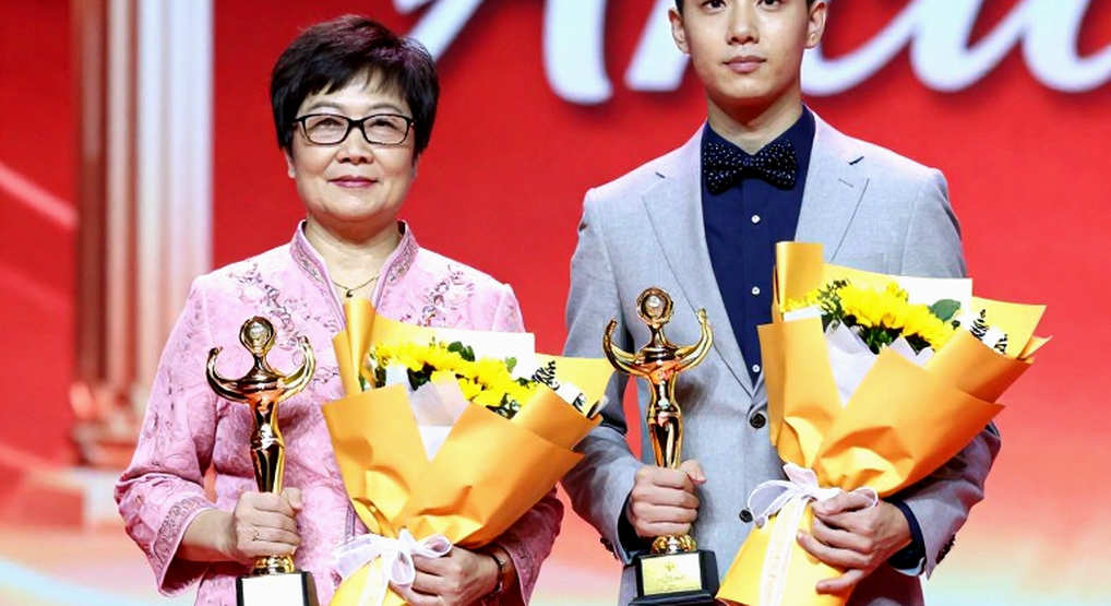 Ippon trước số một thế giới, rồi 300.000 yên ở cây ATM Kumamoto: khoảng trống sau tấm huy chương của Tomofumi Takajo