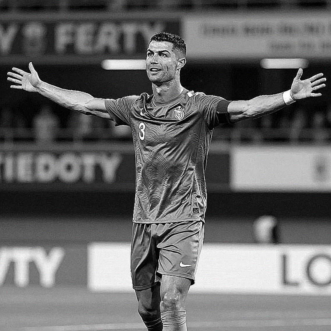 15 Minutes at Craven Cottage: When a Manchester United Legend Burned the Line of Patience Himself 15 Minutes at Craven Cottage: When a Manchester United Legend Burned the Line of Patience Himself