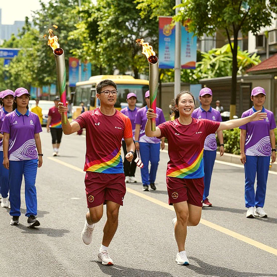 Olaha Mạnh Đức và Williams Minh Hoàng: Giấy chứng nhận công dân không phải tấm vé lên đội tuyển Olaha Mạnh Đức và Williams Minh Hoàng: Giấy chứng nhận công dân không phải tấm vé lên đội tuyển