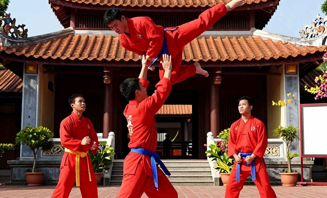 Bản hợp đồng V.League 2026: Tiếng vỗ tay không ai nghe phía sau con số Bản hợp đồng V.League 2026: Tiếng vỗ tay không ai nghe phía sau con số