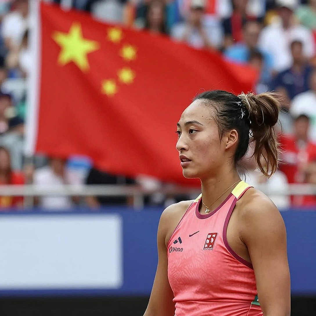 Adou Minh và Williams Minh Hoàng: Hai mảnh ghép dị biệt trong hệ thống 3 trung vệ của Kim Sang Sik Adou Minh và Williams Minh Hoàng: Hai mảnh ghép dị biệt trong hệ thống 3 trung vệ của Kim Sang Sik