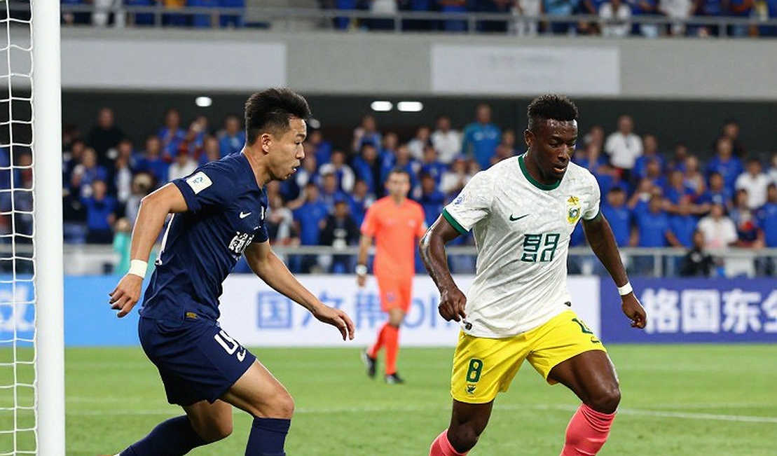 Three Days, One Goal, and the Gap in Front of Vietnam's Back Line Three Days, One Goal, and the Gap in Front of Vietnam's Back Line