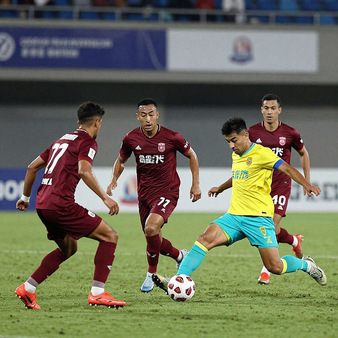Raphinha, the No. 9 Without a Blueprint: What Really Runs Behind the 11 Goals Raphinha, the No. 9 Without a Blueprint: What Really Runs Behind the 11 Goals