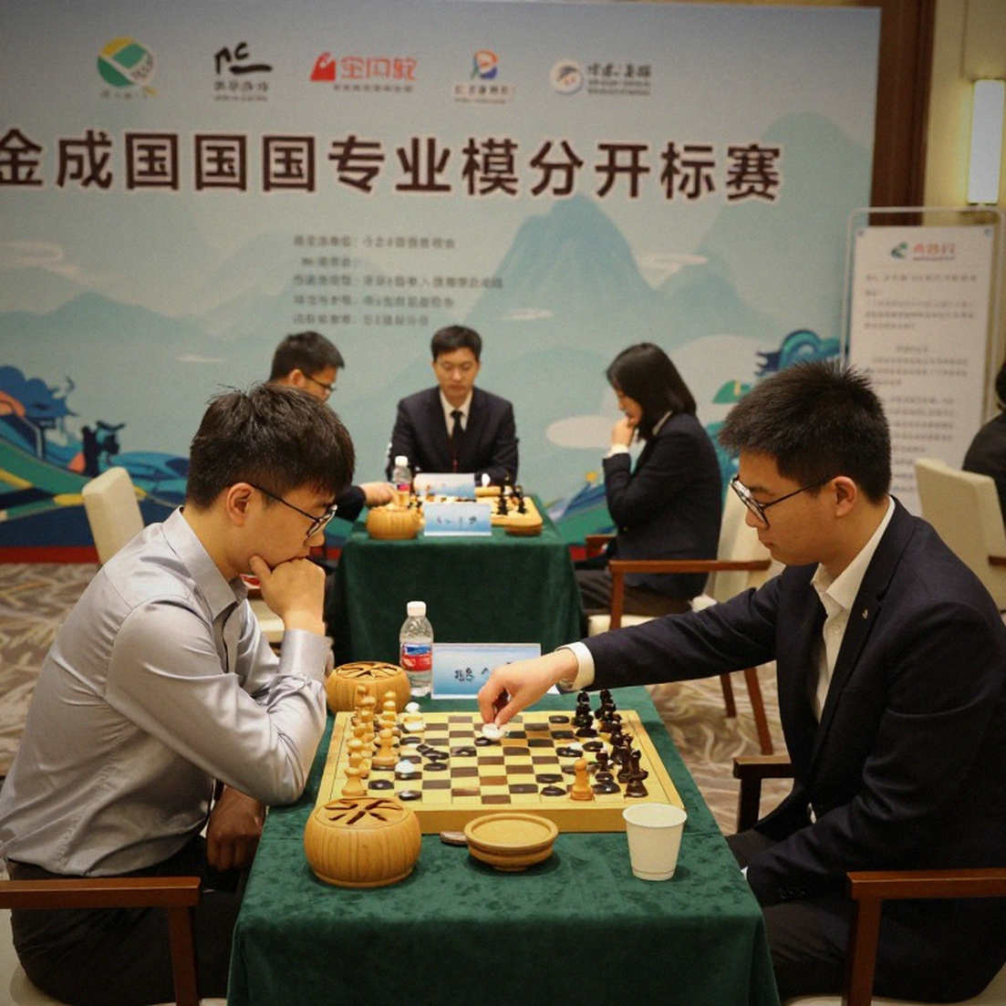 Từ nước 9...a5 đến chiếc tiêu đề sai về FIDE: bài học kiểm chứng của làng cờ vua